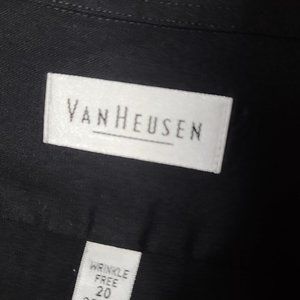 Van Heusen Men's Classic/Fit Stretch Wrinkle Free